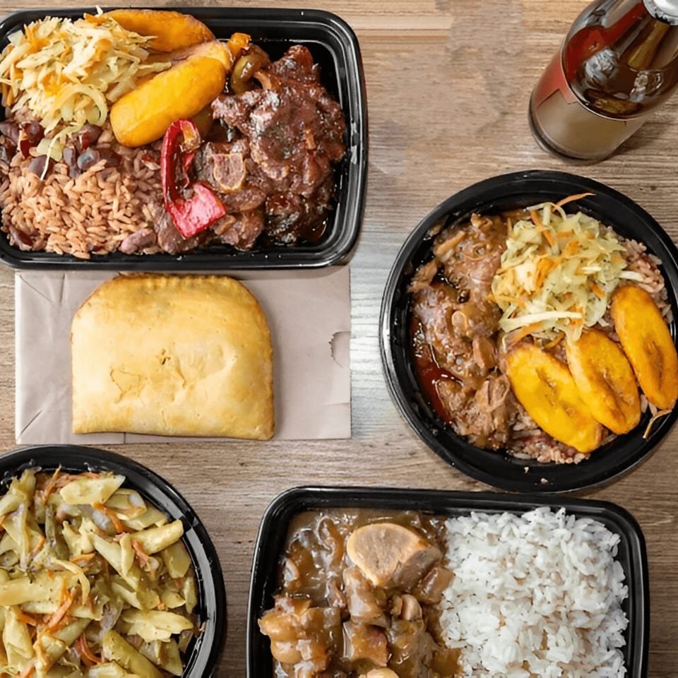 Catering That Makes Every Event Delicious🎉